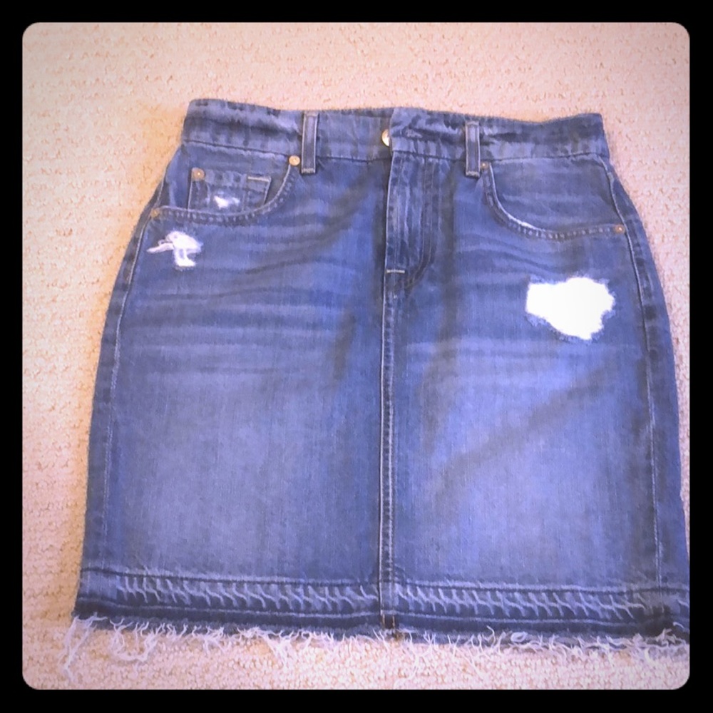 7 For All Mankind Jean Skirt raw hem 26 NWOT